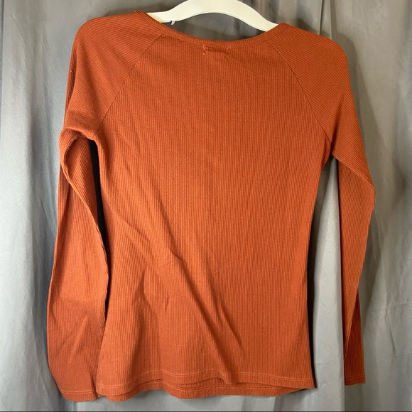 Wet Seal Rust Orange thermal - Picture 4 of 5